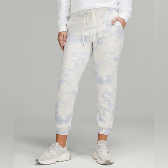 lululemon athletica Pants - Lululemon Athletica Cloudy Gray Joggers